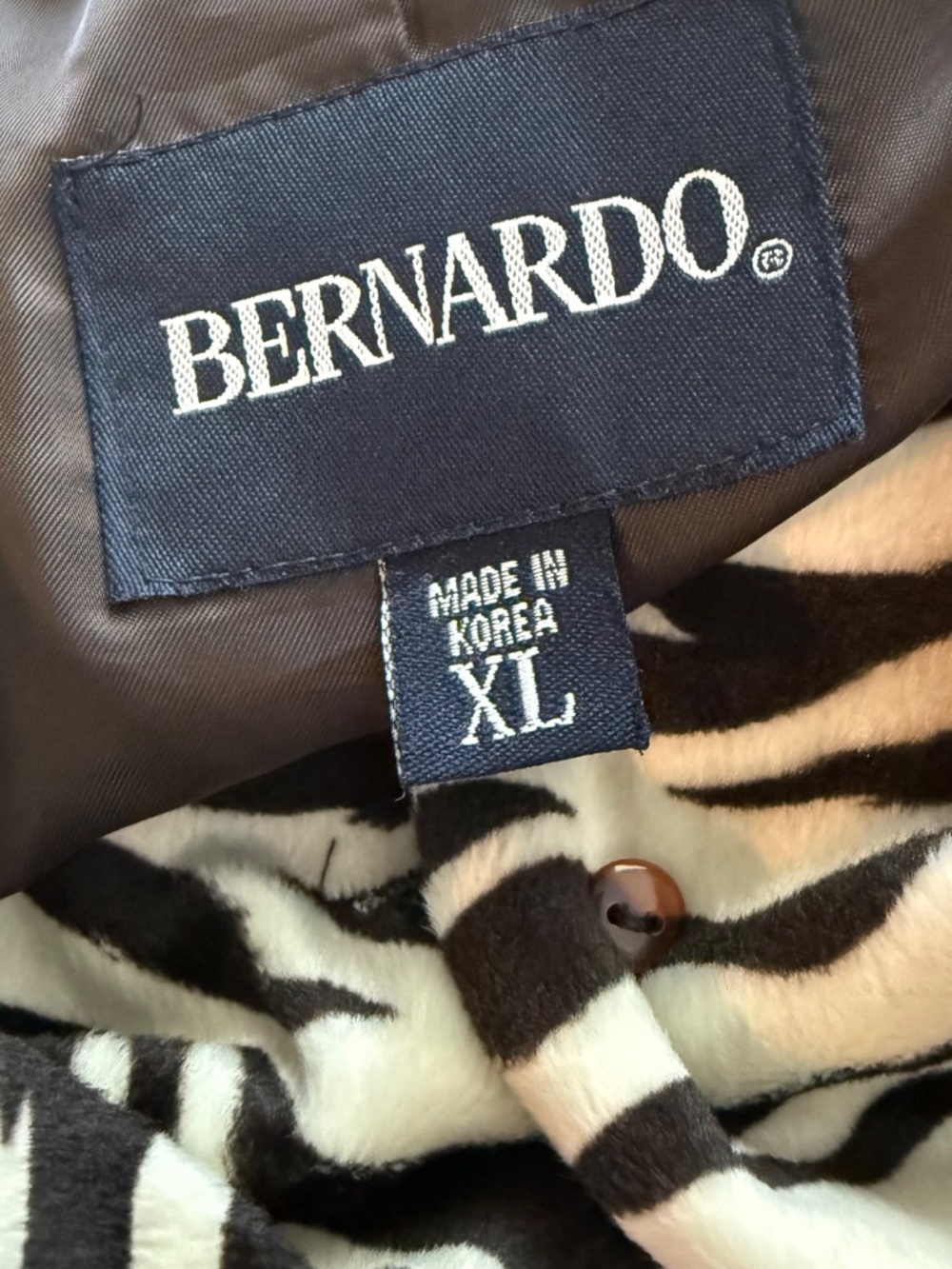 Bernardo Zebra Print Faux Fur Coat Women's XL - Picture 4 of 7